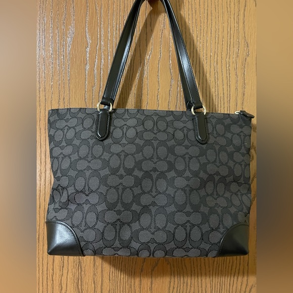 Coach Zip Top Tote In Signature Jacquard - Picture 6 of 7